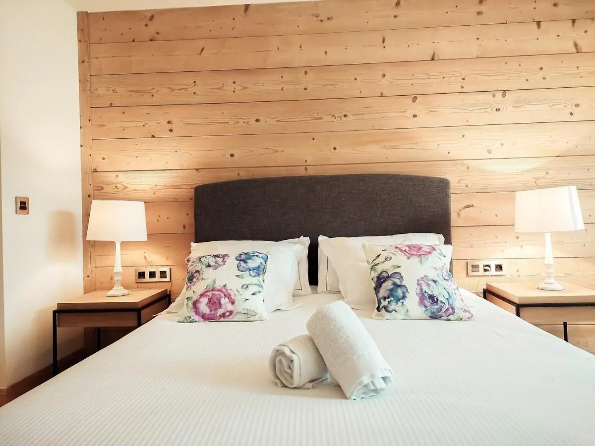 New - Nice And Modern Apartment In Megeve Close To France
